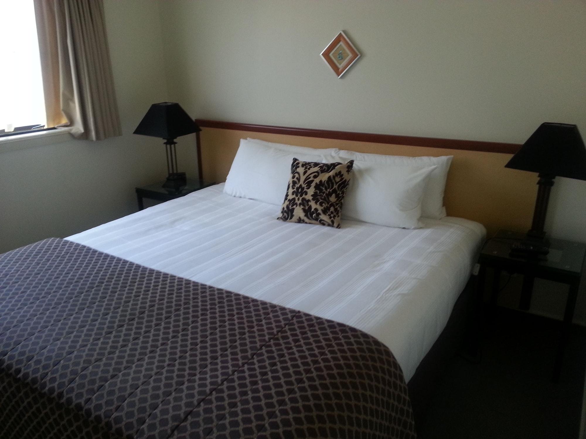 Stay 280 & Stay 284 Rotorua - Refurbished Modern Accommodation Екстер'єр фото