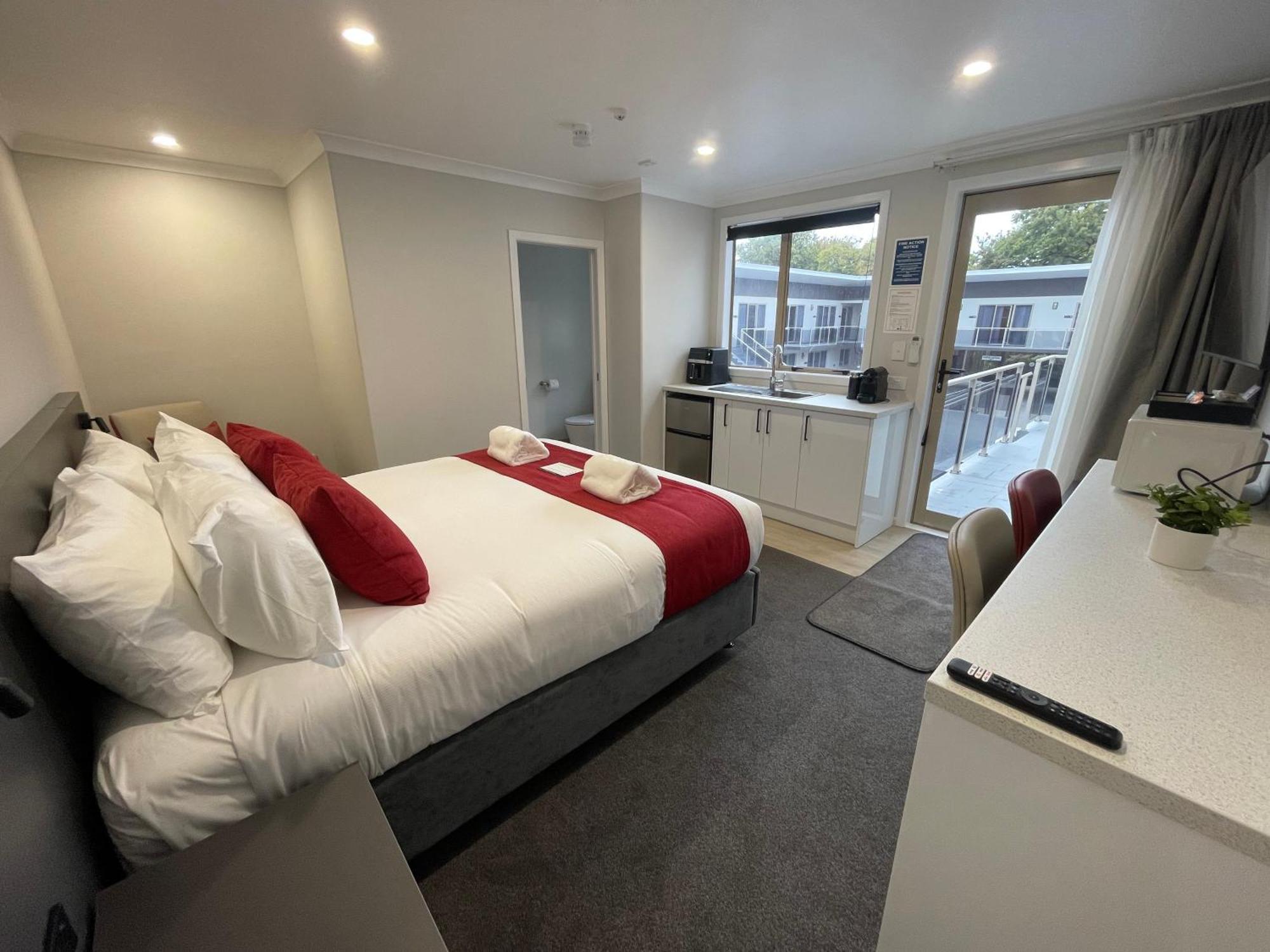 Stay 280 & Stay 284 Rotorua - Refurbished Modern Accommodation Номер фото