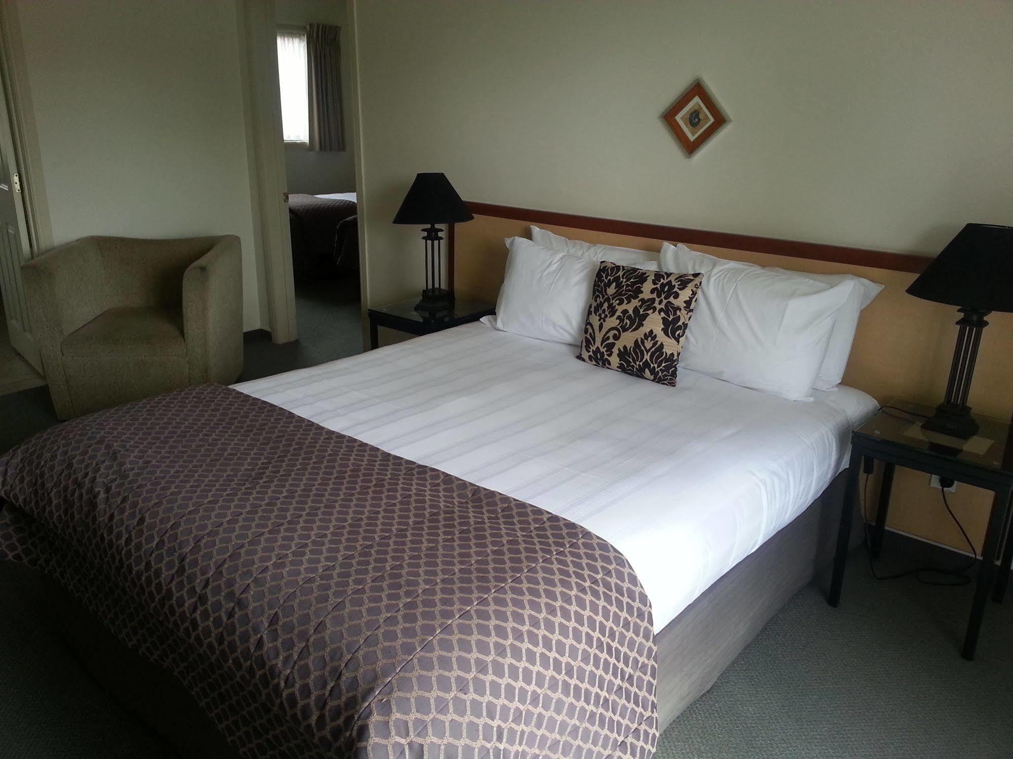 Stay 280 & Stay 284 Rotorua - Refurbished Modern Accommodation Екстер'єр фото